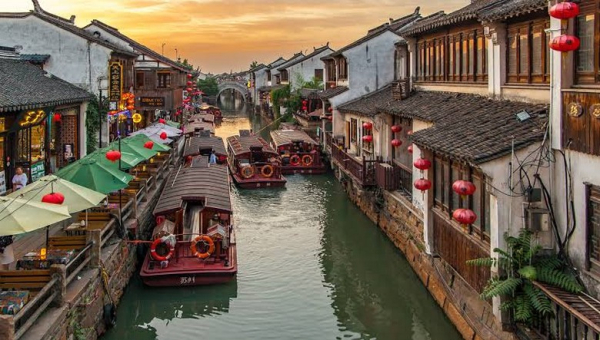 Vào điểm mua sắm chỉ định trong tour Trung Quốc cần lưu ý gì? (10 kinh nghiệm thực tế)