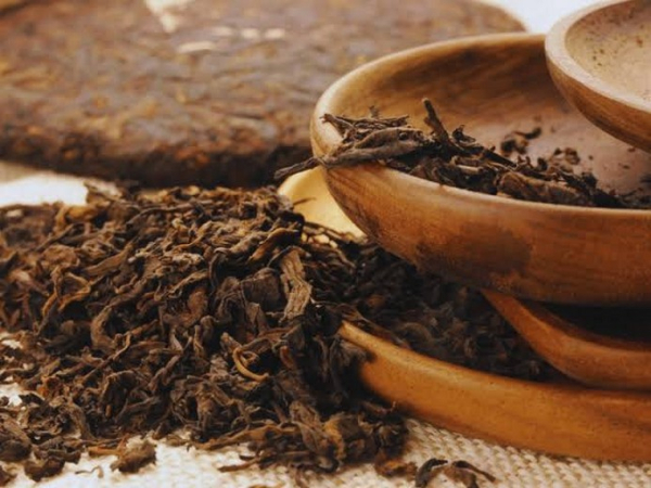 Mua quà ở Vân Nam: trà Phổ Nhĩ, bạc hay đồ Naxi/Tạng?
