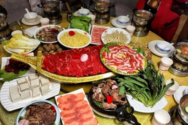 Ẩm thực Cửu Trại Câu và vùng Tạng: nên thử món nào? (tiệc Tạng gia, thịt bò yak…)