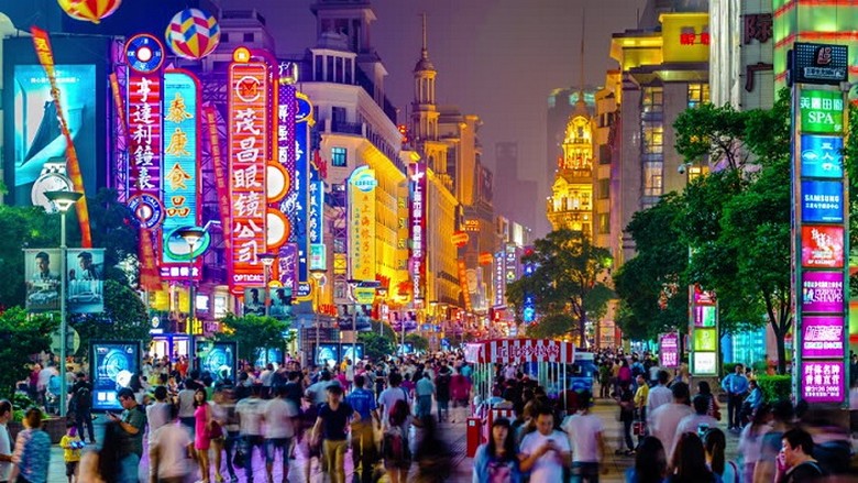 Phố Nam Kinh Thượng Hải: Mua gì, đi ban ngày hay buổi tối?