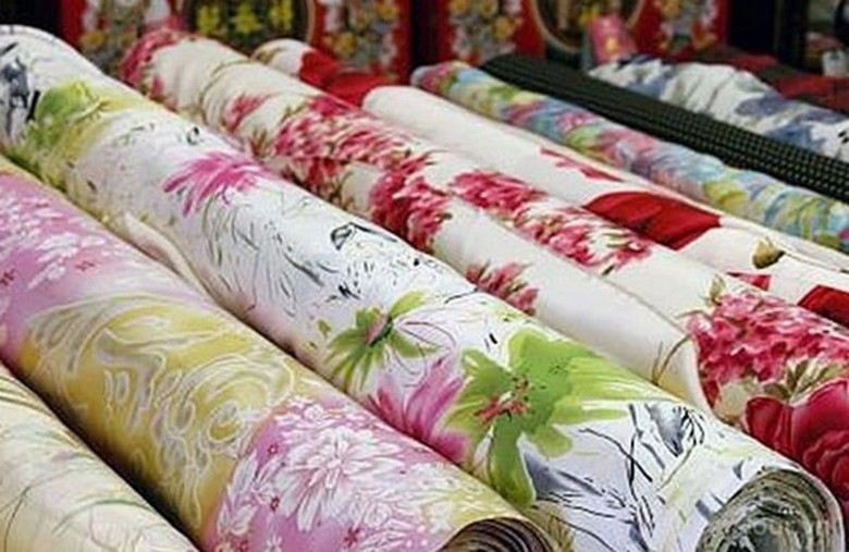 Tơ lụa Tô Châu: Tham quan xưởng và cách nhận biết lụa thật