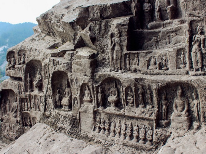 Hang đá Long Môn có gì? Vì sao là di sản UNESCO?