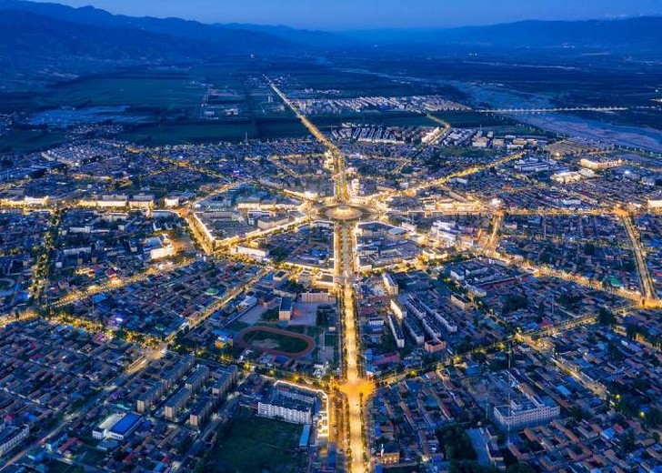 Thành phố Bát Quái Tekes (Đặc Khắc Tư) có gì đáng tham quan