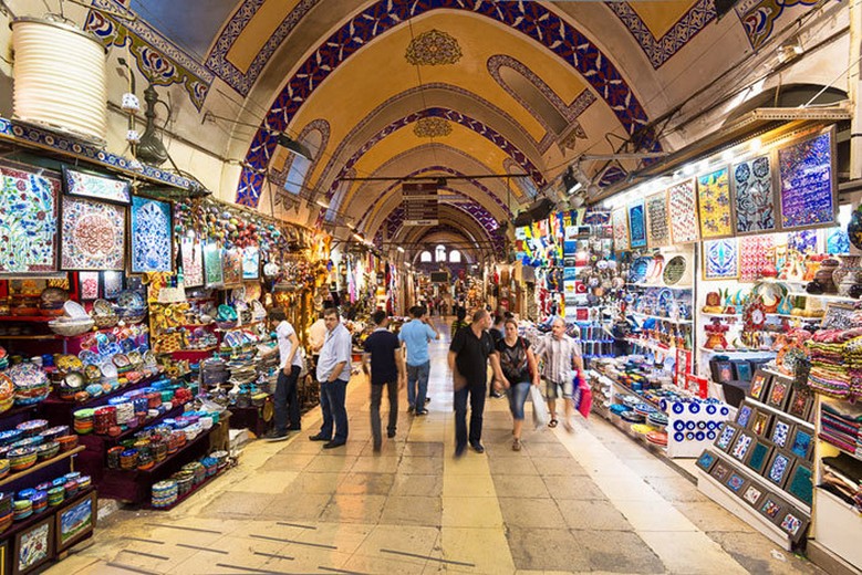 Urumqi có gì? Khám phá Đại Bazaar – khu chợ đậm chất Trung Á