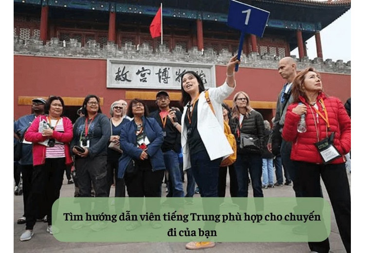 Đoàn gia đình Hà Nội cùng hướng dẫn viên tiếng Việt tại Trung Quốc