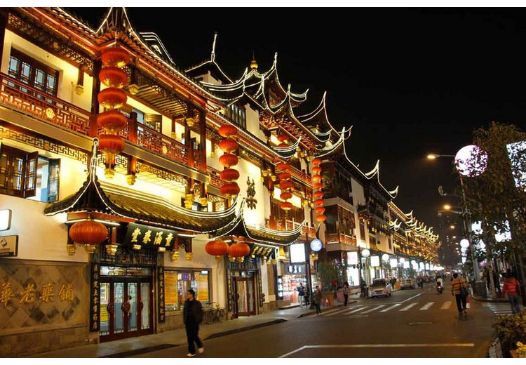 Khu phố cổ Hồ Hậu Hải về đêm