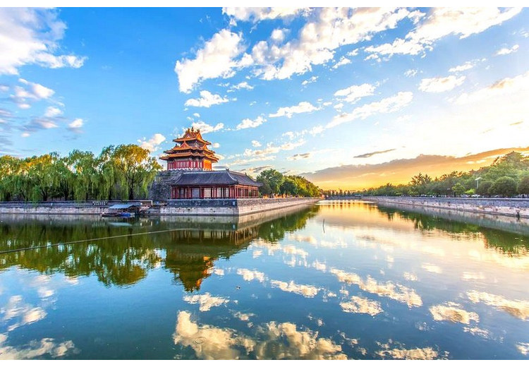 Toàn cảnh Di Hòa Viên nhìn từ hồ Côn Minh